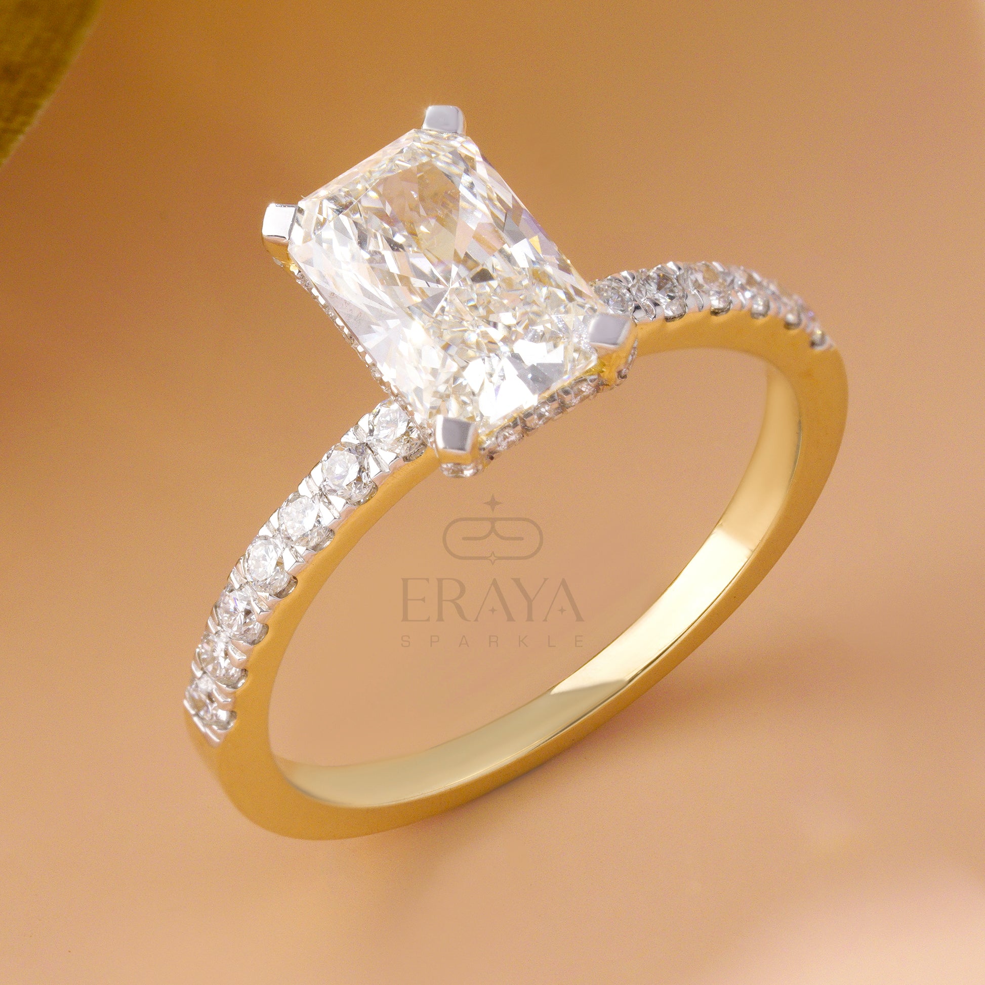 Radiant cut lab-grown diamond engagement ring in yellow gold