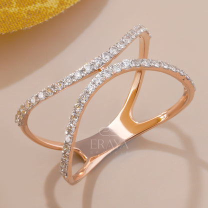 Criss-cross lab grown diamond ring in rose gold – crossover band