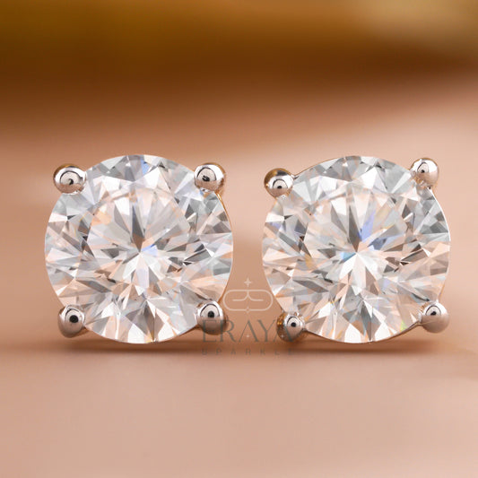 lab-grown-solitaire-diamond-stud-earring-top-view