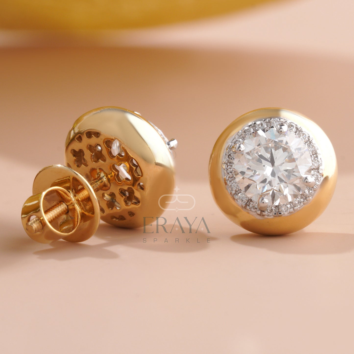 solitaire-pendant-front-cross-view