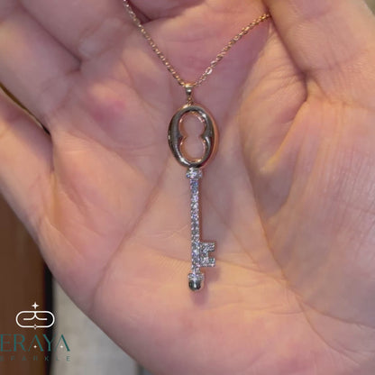 Elegant Key Necklace with Lab-Grown Diamond Pedant